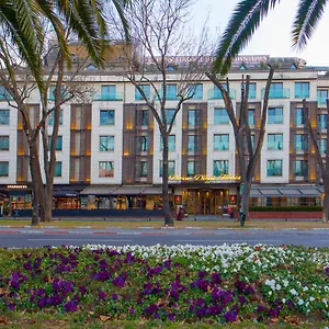 5* Отель Dosso Dossi & Downtown